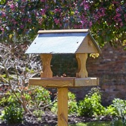 Bishopdale 150cm, shaped and curved uprights, genuine slate roof. A great sized table for any garden.